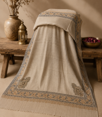 Ivory Heritage Paisley Shawl